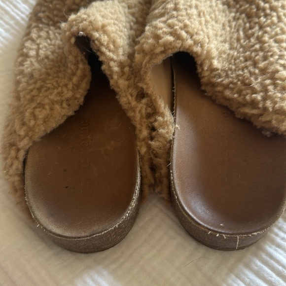 JENNI KAYNE
Shearling Moc Clog - Picture 4 of 4